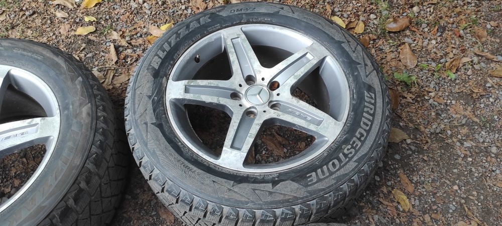 Комплект дисков с шинами 275/55/19 Bridgestone