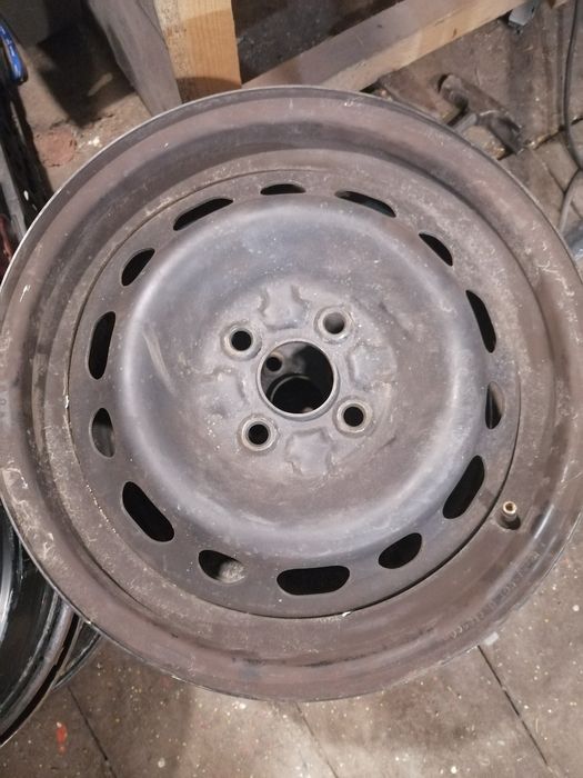 Мазда 2 на части ММ Сервиз подмяна на закупените части