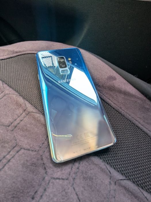 Samsung s9 plus в хорошем состоянии