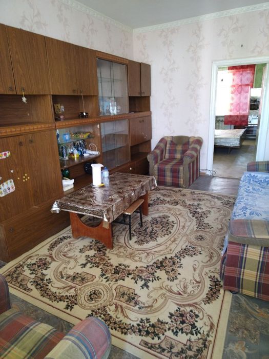 Kvartira sotiladi 3 Xona 3-qavat