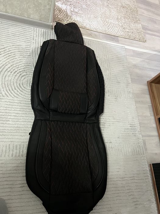 Продам универсальные чехлы на автомобиль