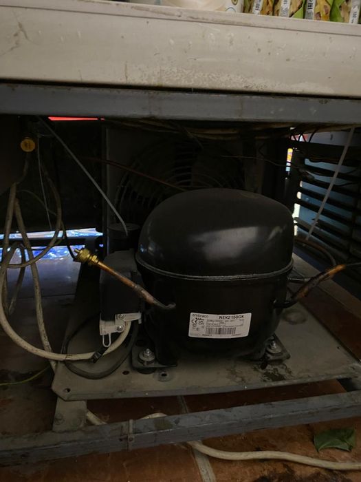 Холодильник в хорошем состоянии