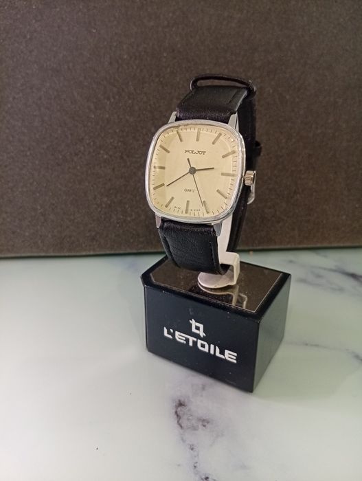 Руски мъжки ръчен кварцов часовник  POLJOT  ПЛЕТ.