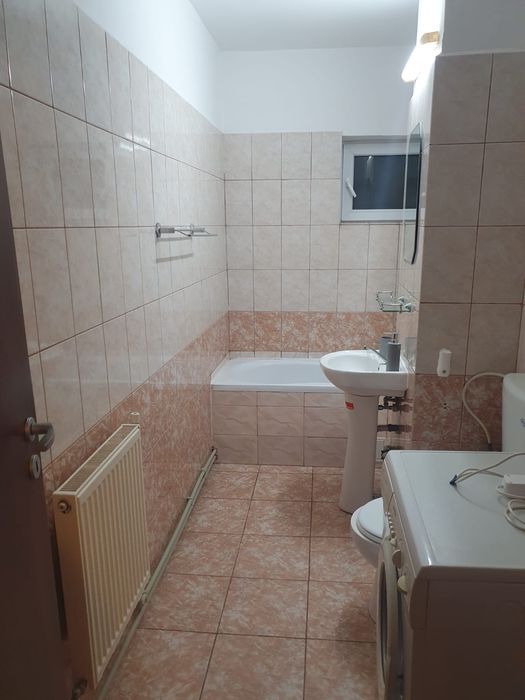 Garsoniera de inchiriat