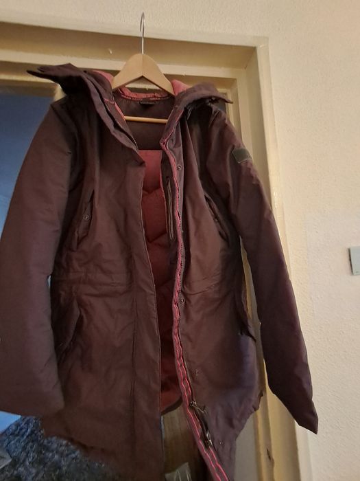 Geaca Adidas cu puf, culoare mov inchis