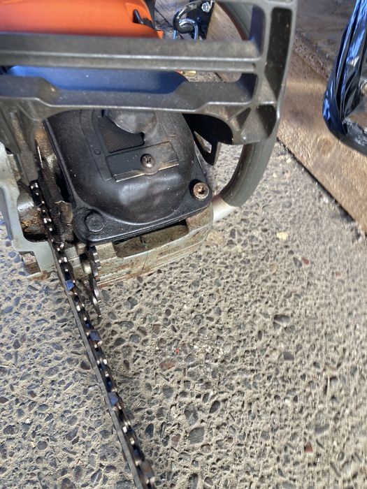 Drujba Husqvarna 550 XP Mark II, Putere 4,1 CP, Profesionala cu Sina si Lant de 45 cm