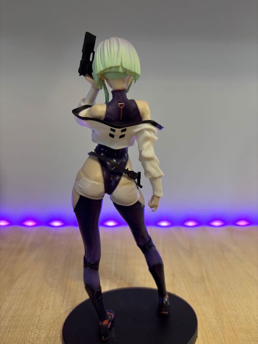 Фигурки Киберпанк