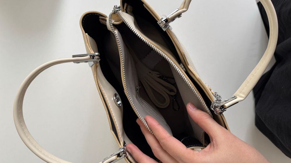 Женская сумка белая