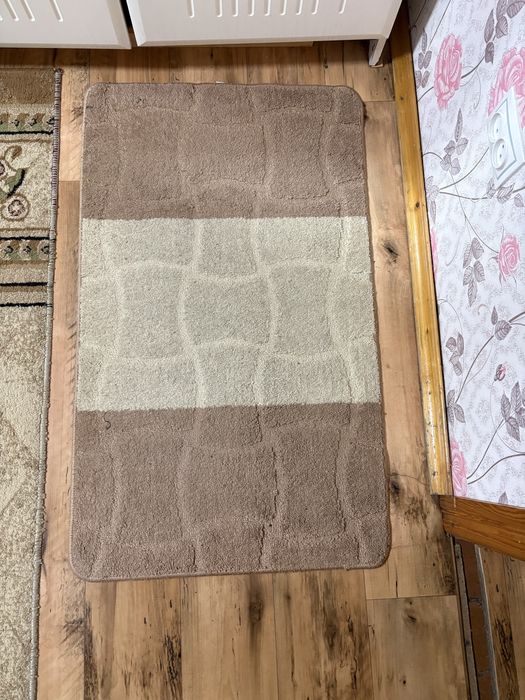 Продам комнатный коврик