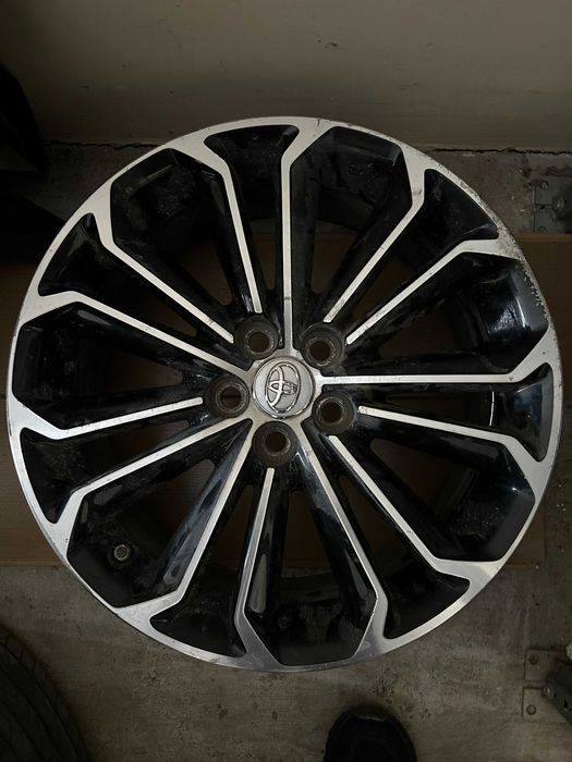 Диски на Тойоту R17