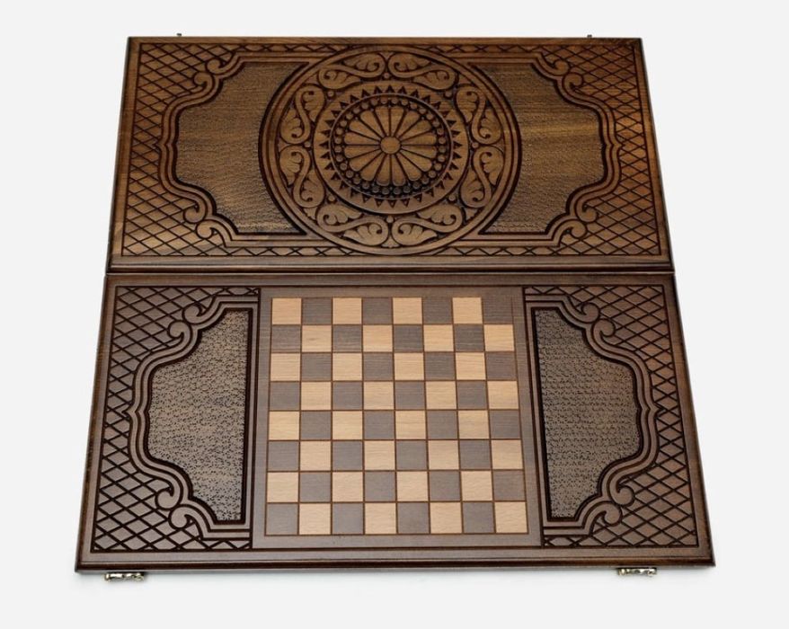 Нарды резные из массива бука (Армения)