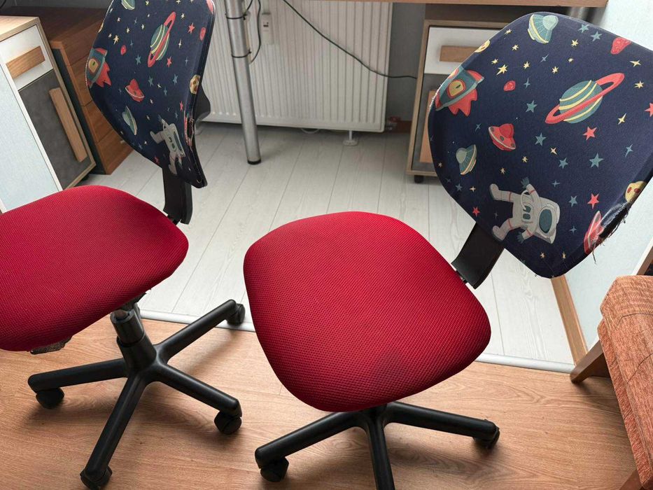 Детски столове на колелца - 2 бр.