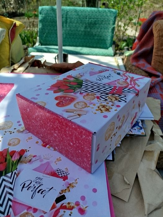 Подарочные коробки 18шт.