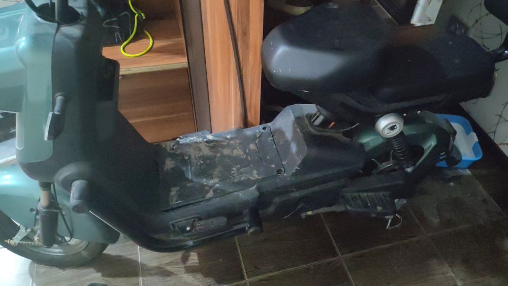 Электрон  велик.