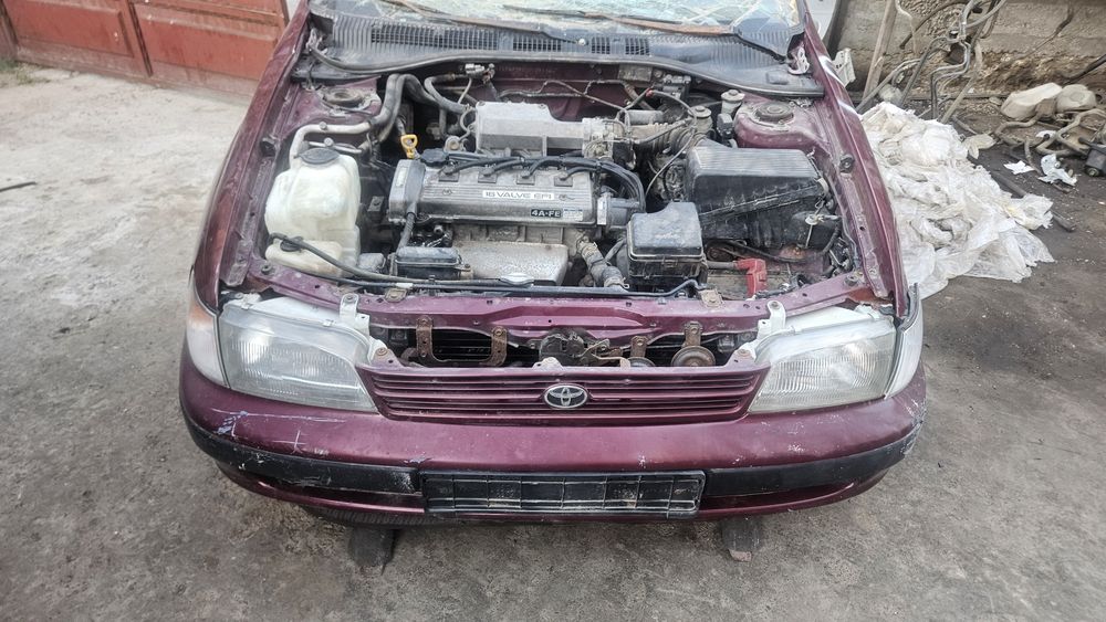 Авто разбор.  ТОЙОТА КАРИНЕ Е.