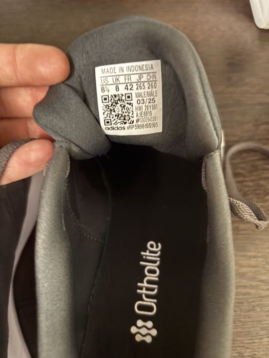 Кроссовки Adidas