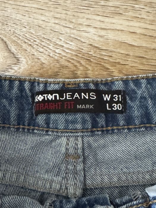 Продам джинсы новые