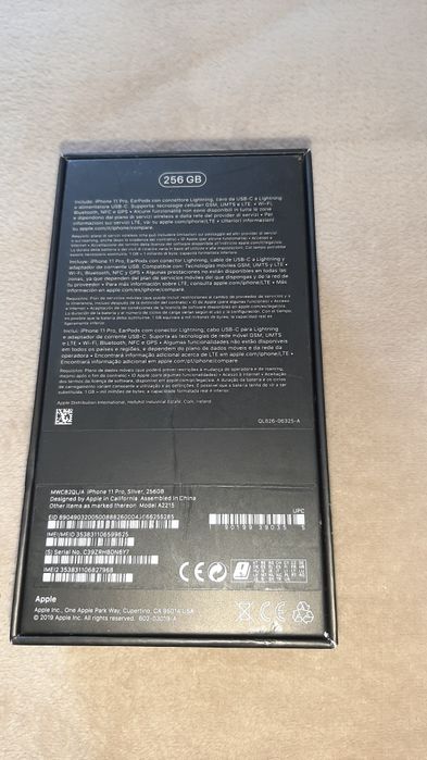Cutie Iphone 11 pro ,256gb si iphone 12 pro  256 gb
