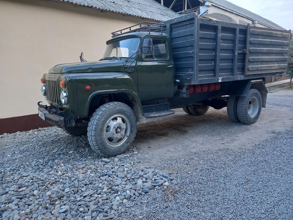 Gaz 53 zil karobka sotiladi