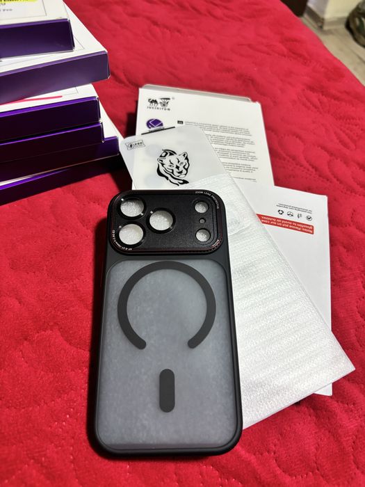 Huse iphone , samsung etc