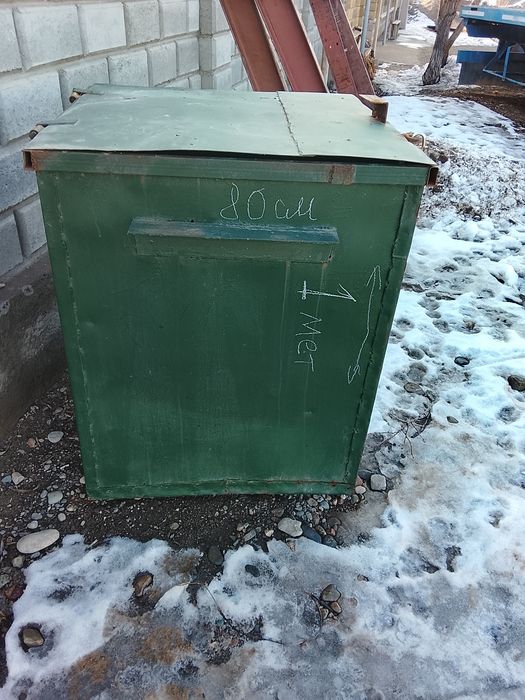 Мусорный бак/ящик