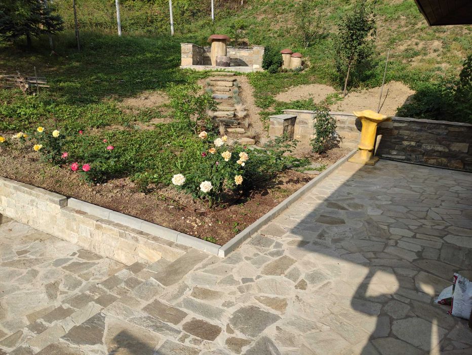 Изграждане на поливни системи. Ландшафтен дизайн. Почистване на терени