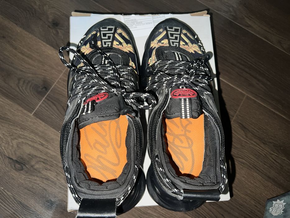 Versace Chain Reaction