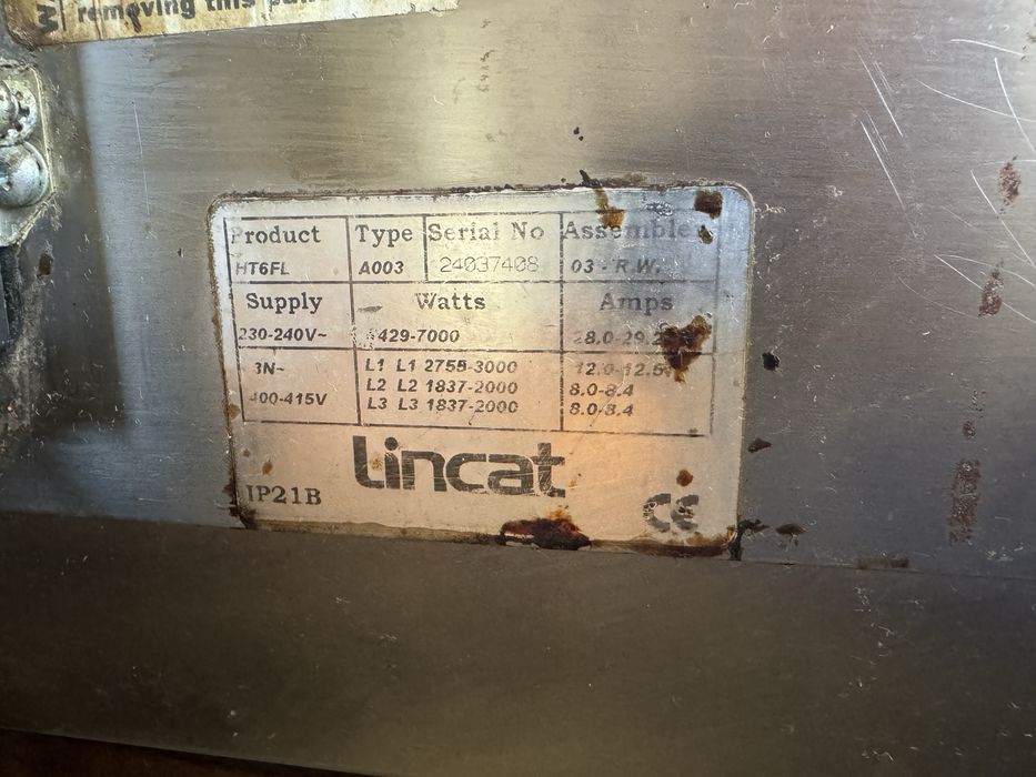 Професионален електрически котлон Lincat – 4 плочи, 7 kW,