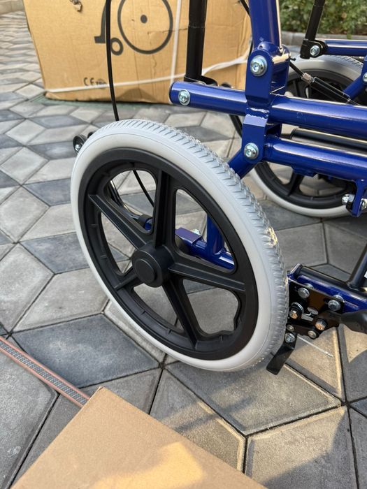 продам инвалидное кресло