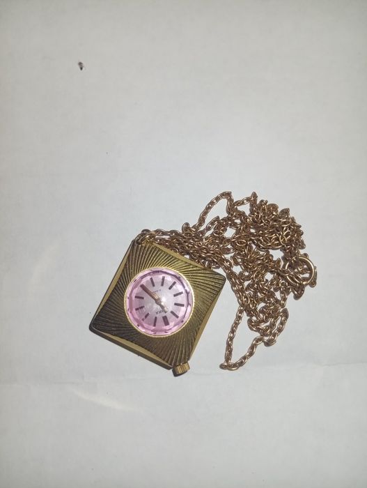 Часы чайка ссср золотые