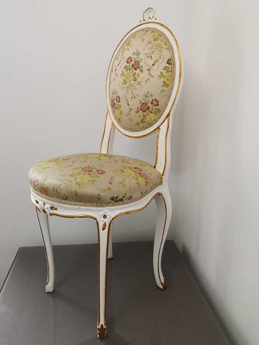 Scaun  vintage stil Louis XVI