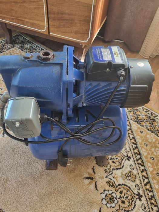 Продам насосную станцию Mateus.