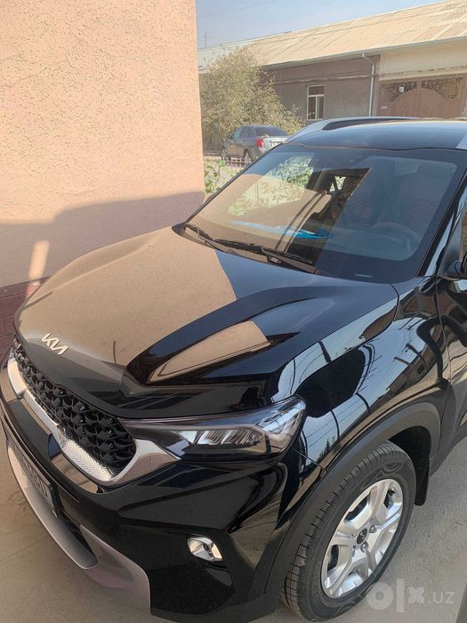 Продам свою машину KIA Sonet LUXE 2025 года пробег 18000 км