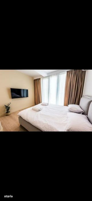 Penthouse 3 camere de închiriat!!