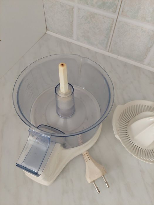 Продавам Цитрус преса