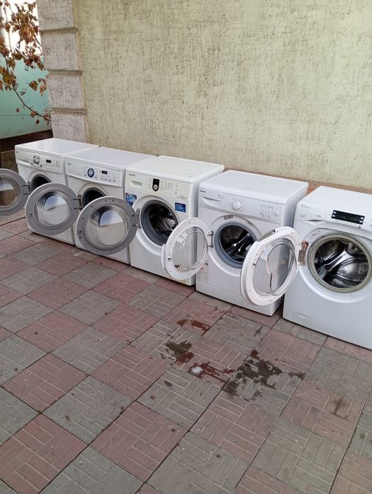 Стиральные машины разных моделей