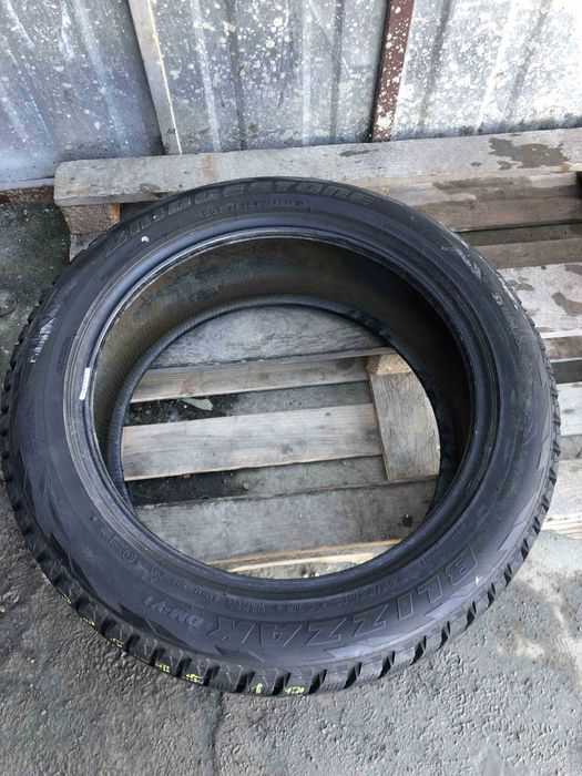 Anvelopa Iarna 225/55 R19 BRIDGESTONE Blizzak DM V1 99R