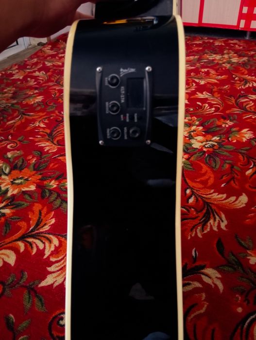 Гитара акустик Сотилади 41 Размер