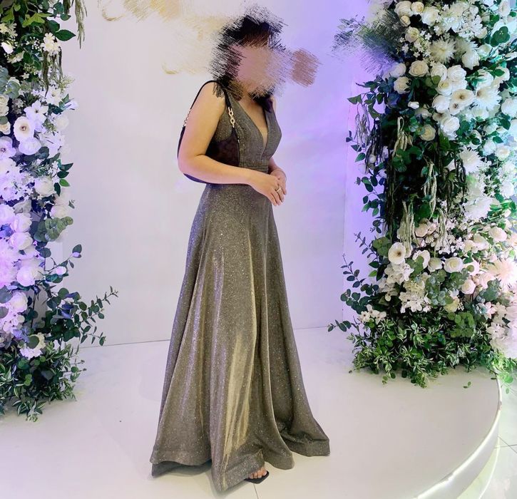 Продам платье р 42-44