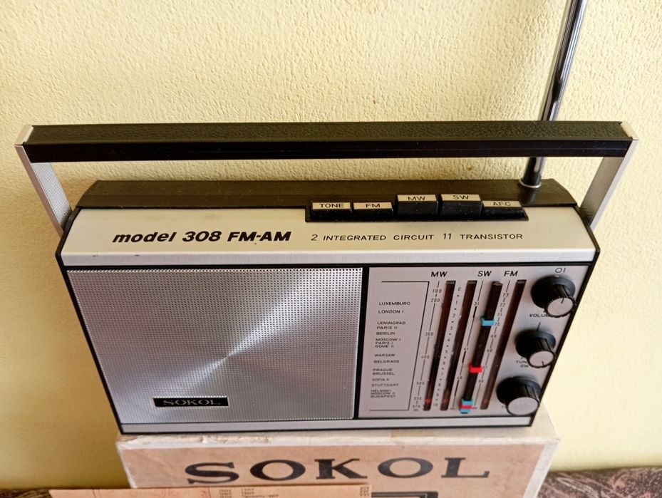 Неупотребяван, АНАЛОГОВ радиоприемник "СОКОЛ" от СОЦА