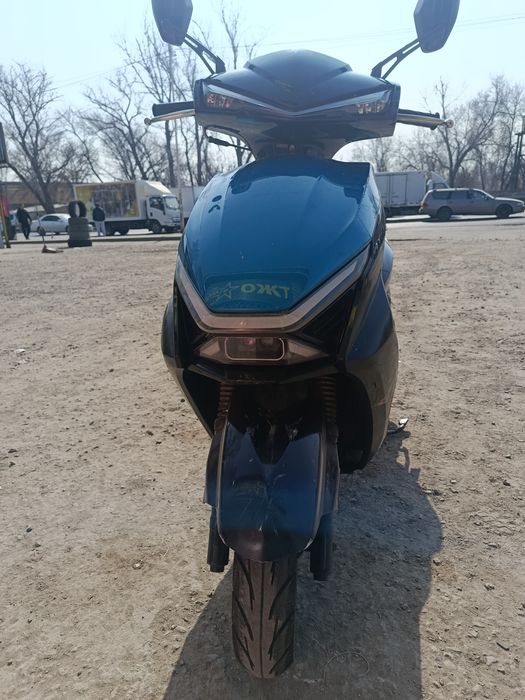 Продам мопед м12 200 кубов...