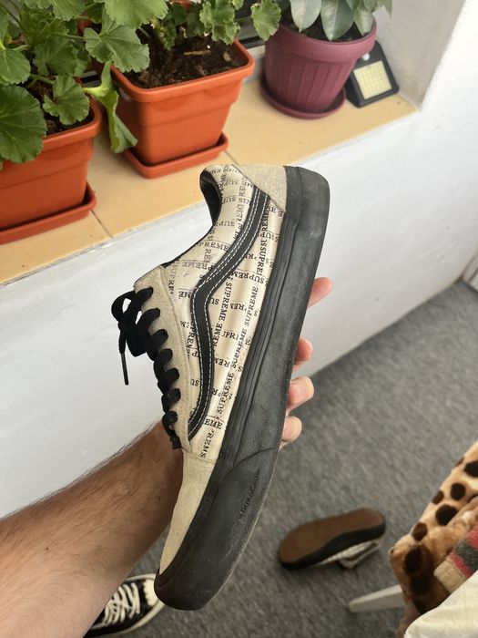 Vans old school x supreme
