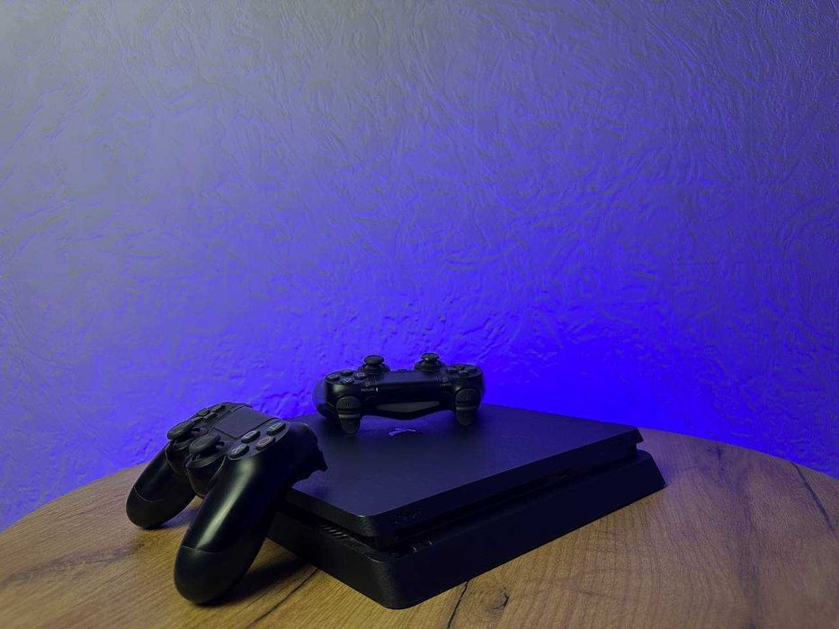 Игровая Приставка Sony Playstation 4 Slim/ПС 4 Слим Сони Плейстейшен