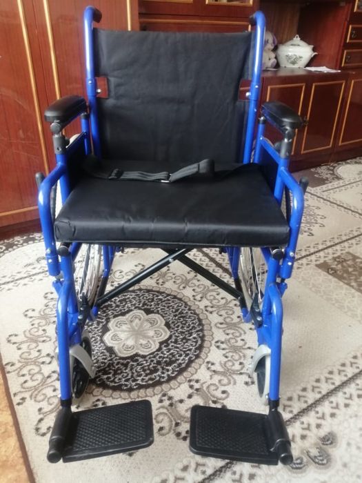 Инвалидное кресло