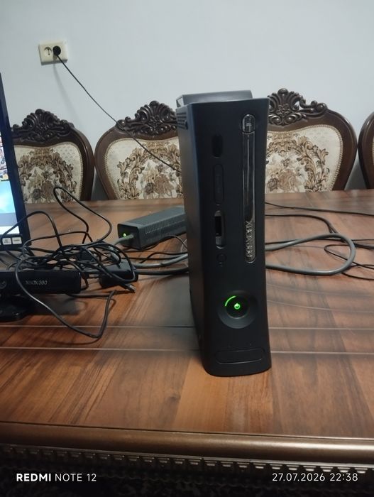 Xbox 360 Kinect kamerasi bor