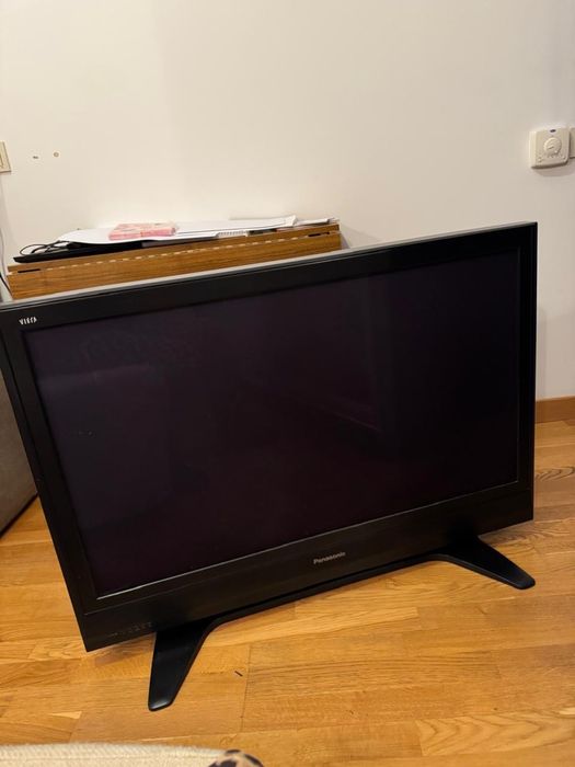 Телевизор Панасоник