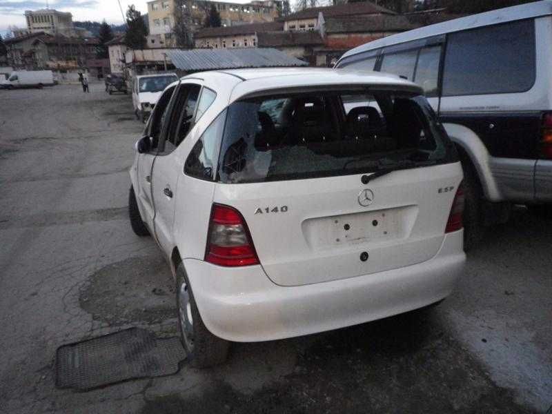 Мерцедес-Бенц A 140 1.4 / Mercedes-Benz A 140 1.4 на части