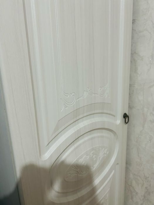 Шкаф сатылады. Жаксы қалпында.