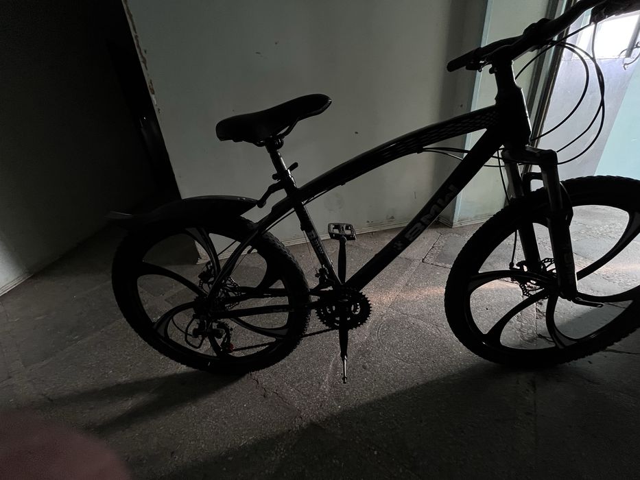 Продам велосипед бмв