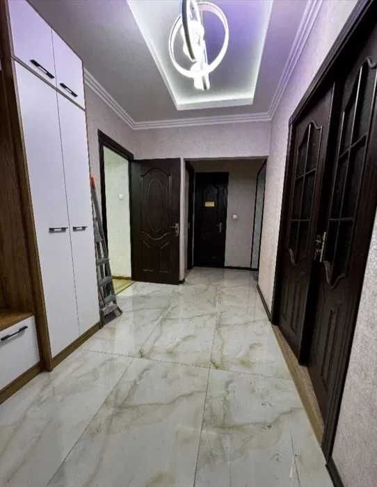 Продается 3х комнатная квартира, Район Сергели 1, Метро, 0837